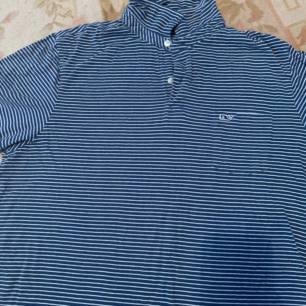 Vineyard vines blue strip large polo shirt sleeve